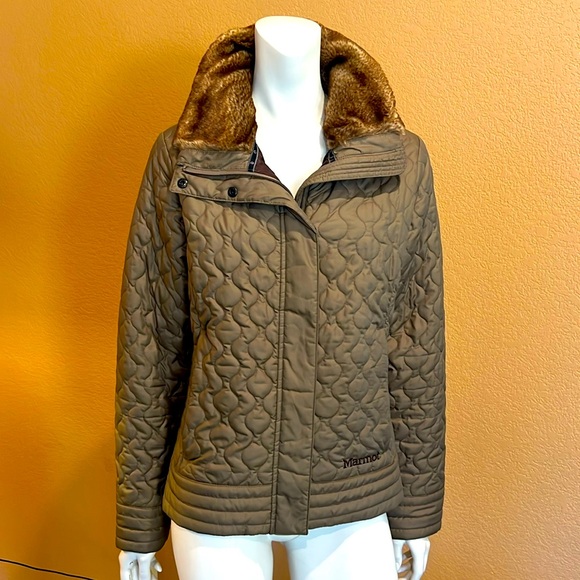Marmot St. Moritz Quilted Women's Jacket Faux Fur Collar Size Large - Picture 1 of 7